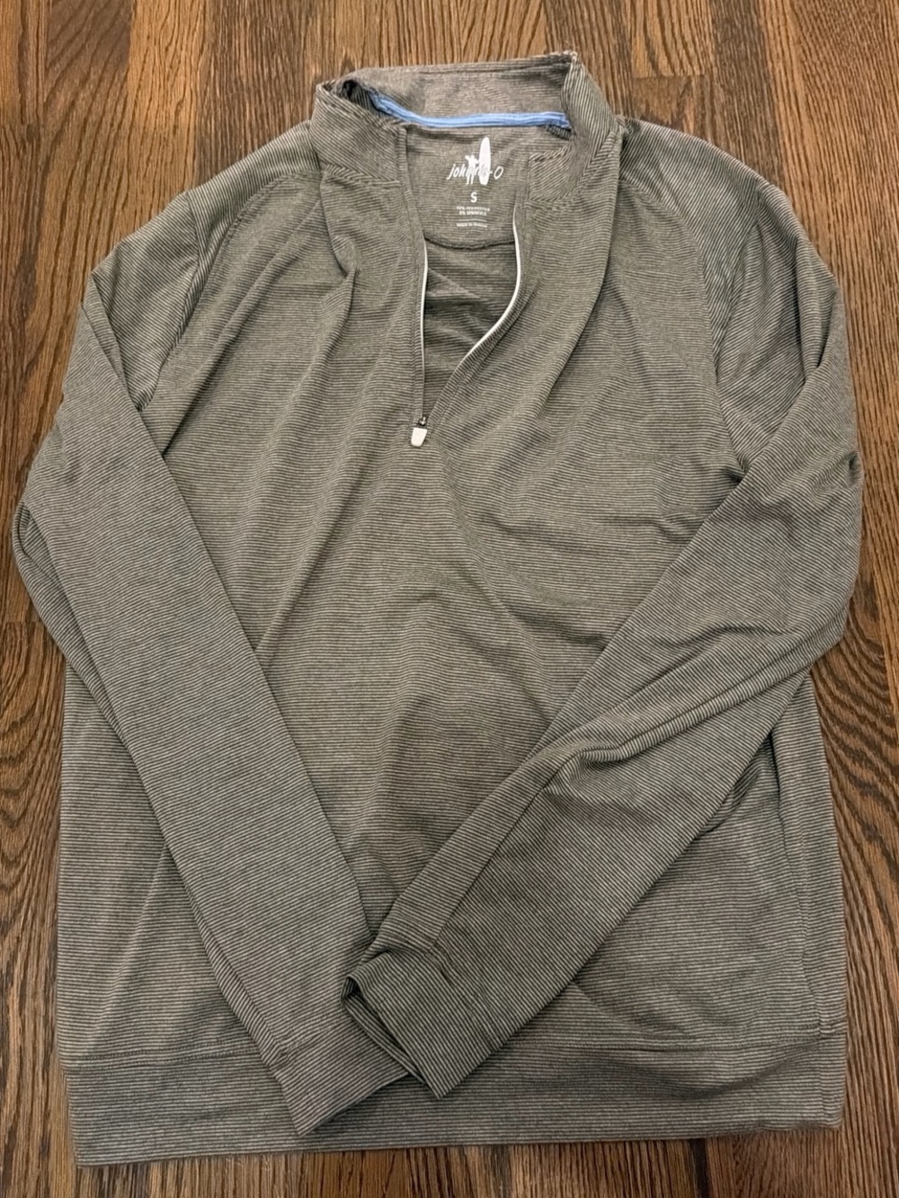 Men's Gray Quarter-Zip Long Sleeve Shirt